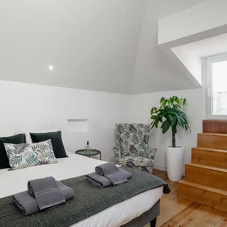 Appartement Babylon Duplex - Chiado Lissabon